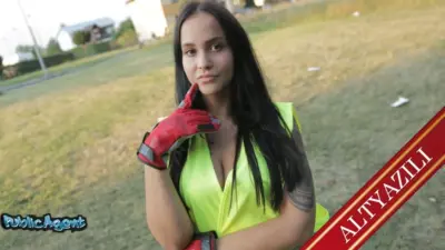 Annemin Gizli Ek İşi: 1. Bölüm